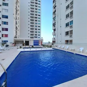 Comodo 211b Bocagrande Cerca A La Playa Apartamento