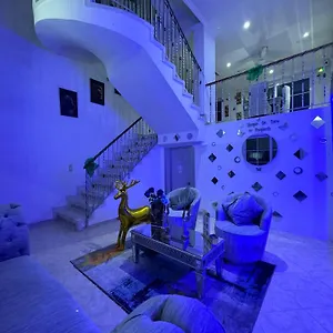 De Lujo Con Aire Acondicionado En Privado Habitación en casa particular
